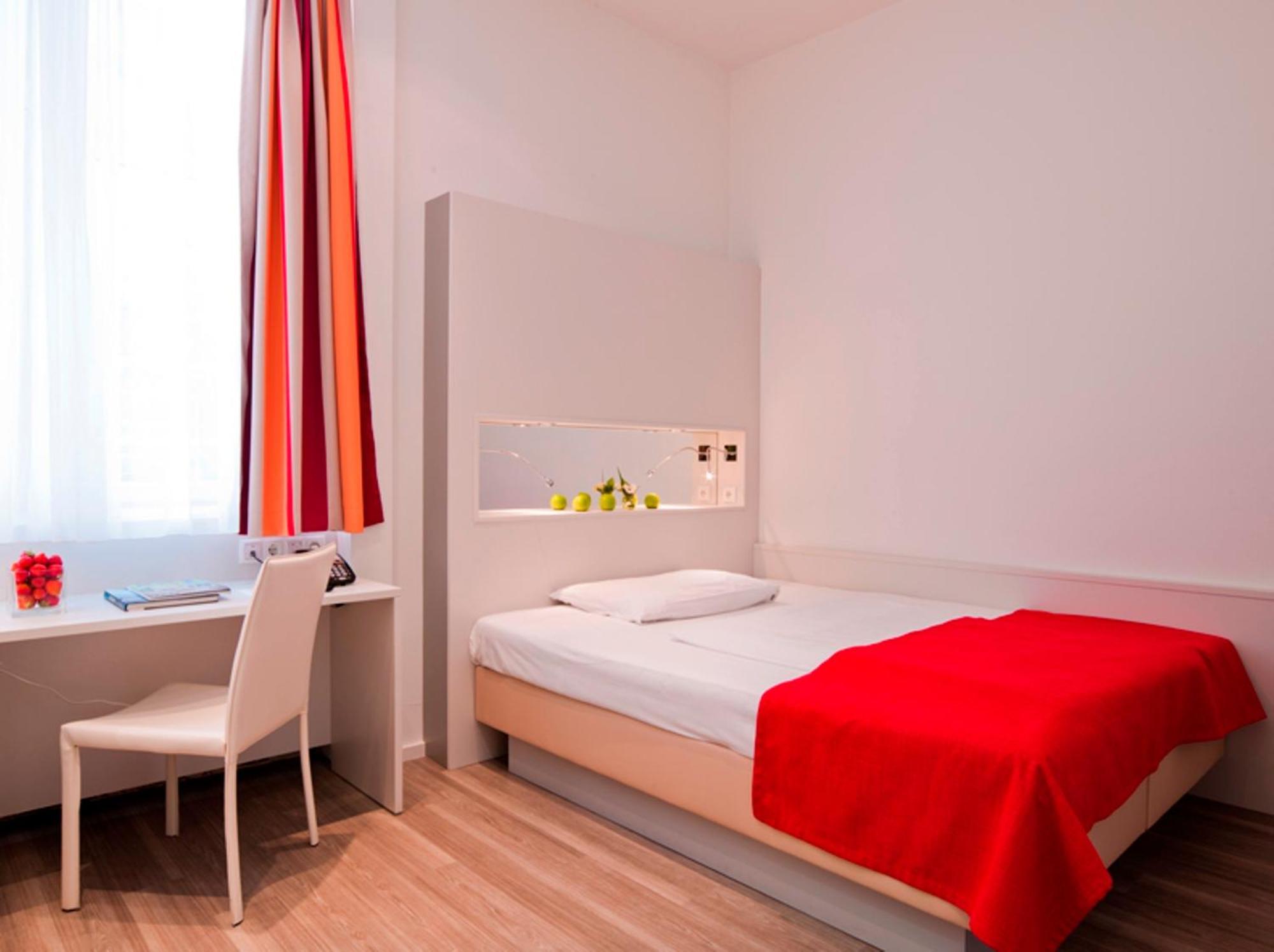 Premium Single Room